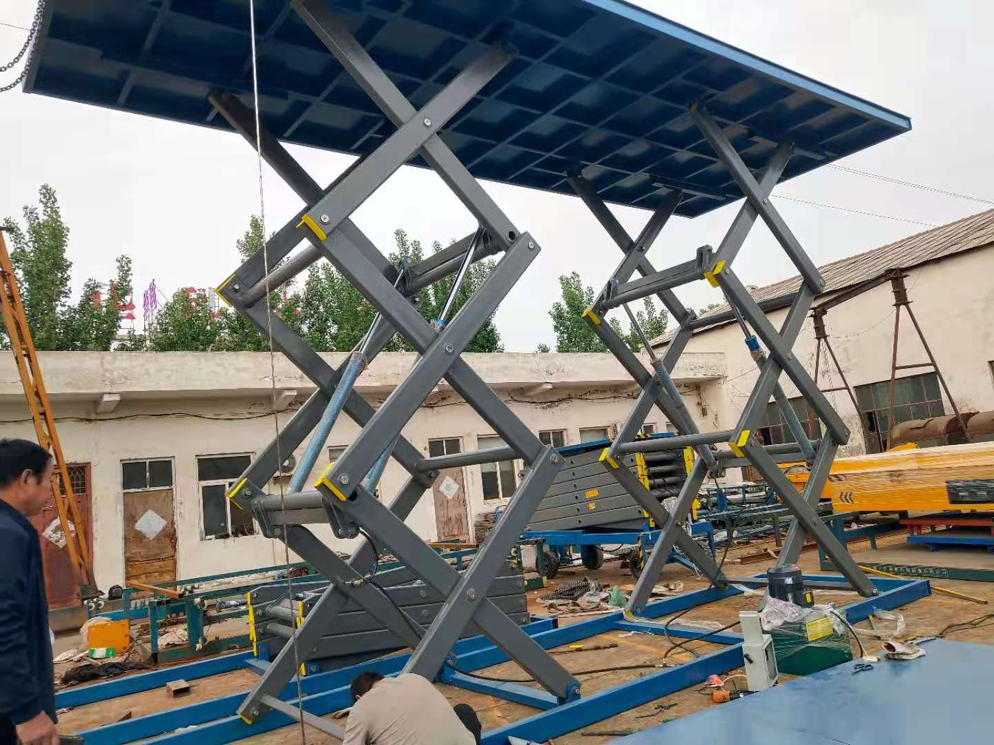 固定剪叉式液壓升降作業(yè)(yè)平臺