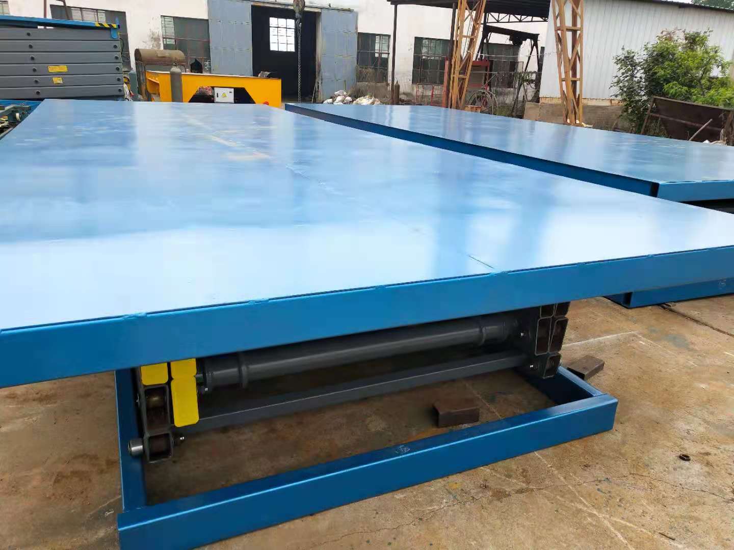 固定剪叉式液壓升降作業(yè)(yè)平臺